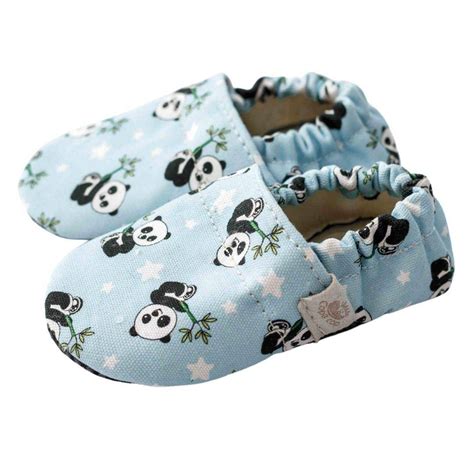 otroški copati z nedrsečim podplatom