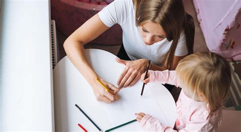 Starši in otroci v tradicionalni japonski obleki