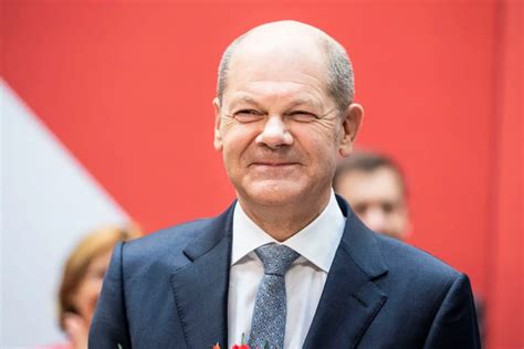 Grafikon, ki prikazuje izračun povprečne plače