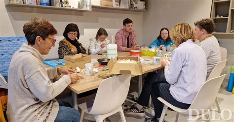 Značilne poteze obraza pri osebah z Downovim sindromom