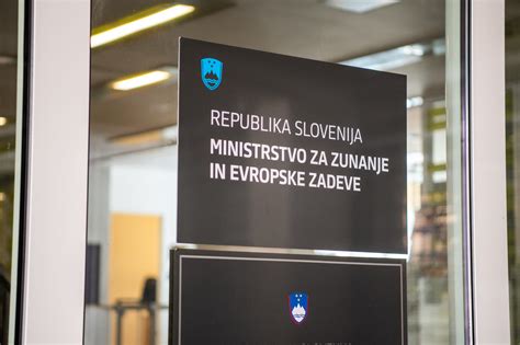 Simbolično prikazovanje socialnih prispevkov in nosečnosti