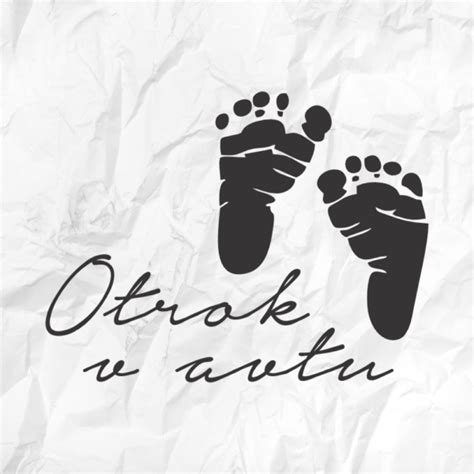 drobne otroške nogice