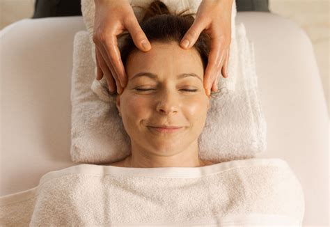 Infografika: Koristi masaže za nosečnice