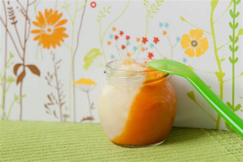 Priprava prve zelenjavne kašice za dojenčka