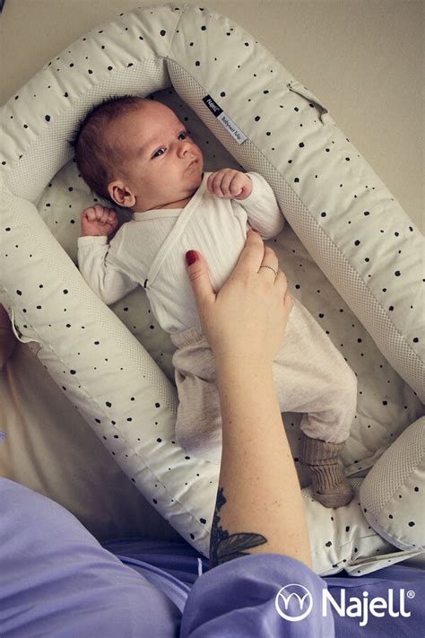 gnezdece za dojenčka Lorelli v uporabi