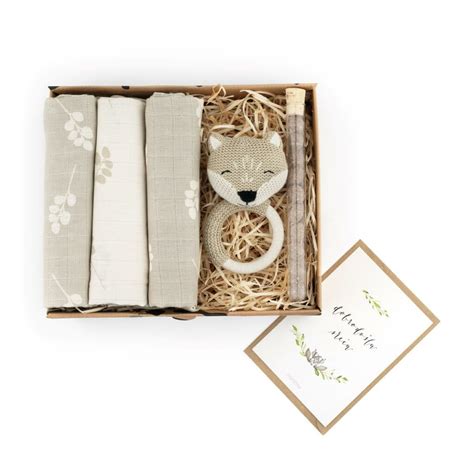 Darilni paket za novorojenčka in mamico