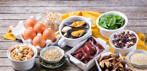 Različna živila, bogata z železom in vitamini