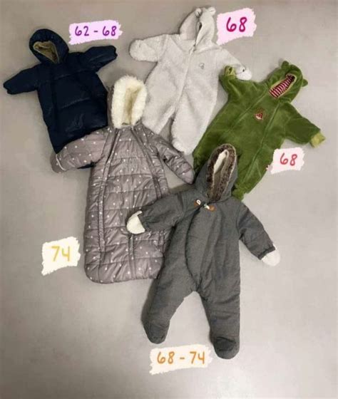 Primerjava zimskih jakn in kombinezonov za dojenčke
