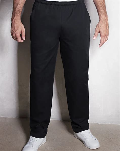 Ilustracija trika z elastiko na gumbu hlač