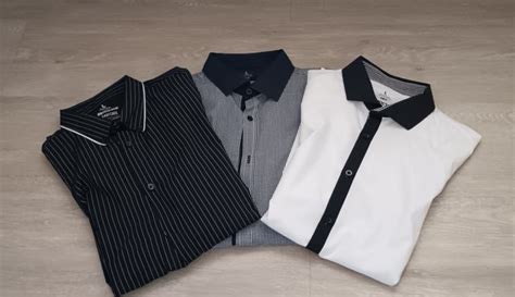 Stilska kombinacija moške srajce in pasu