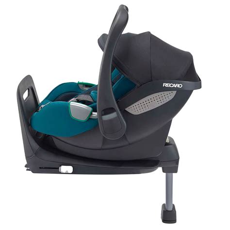 Prikaz modularnega sistema RECARO Avan z bazo Avan / Kio Base