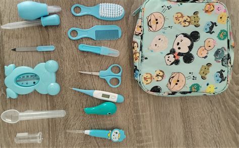 Pripravljena oprema za nego dojenčka