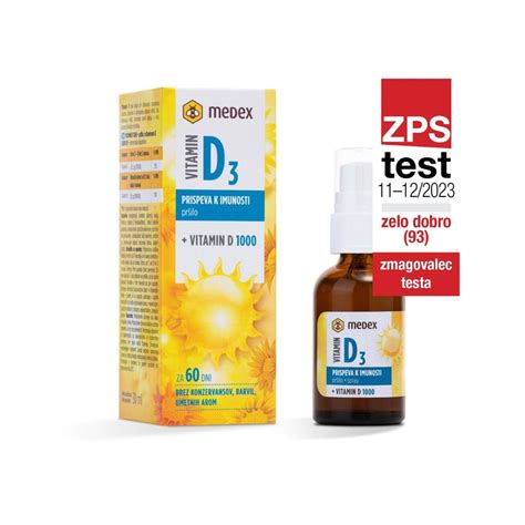 Nosečnica drži pršilo z vitaminom D