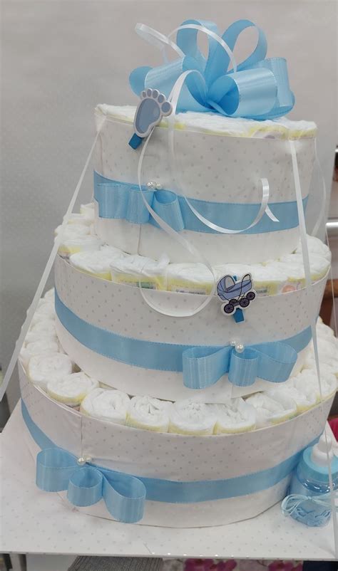 torta iz plenic v obliki pikapolonice