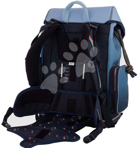 Različni tipi nosilk za dojenčke: rutka, mei tai, ergonomski nahrbtnik.