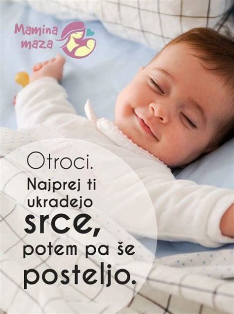 otroci, ki mirno spijo v svojih posteljah