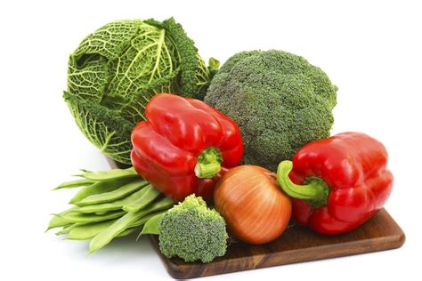 Različne vrste zelenjave in sadja, pripravljene za uvajanje