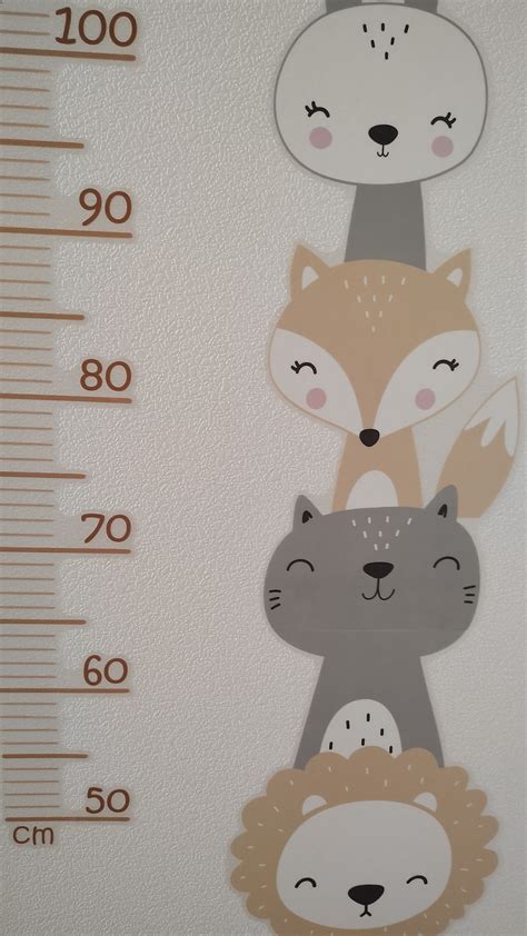 primeri stenskih nalepk za otroško sobo