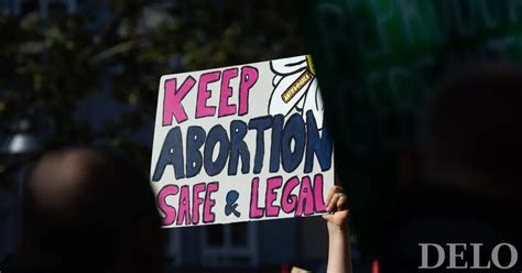 Škatlica z zdravili za prekinitev nosečnosti