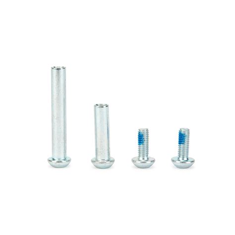 Ilustracija dojenja z oznako sprednjega in zadnjega mleka