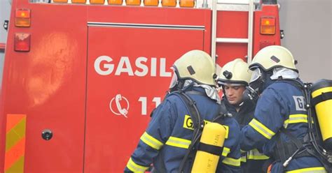 Ilustracija dehidriranega otroka