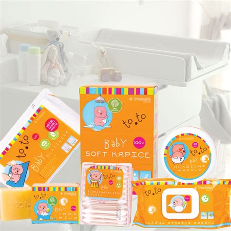 Nega ušes in nohtov dojenčka