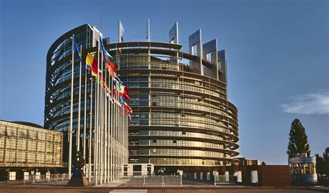 Evropski parlament in evropska zastava