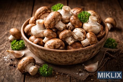 Fotografija svežih šampinjonov