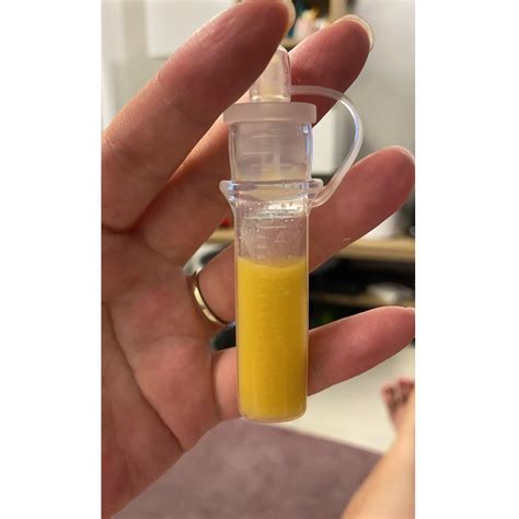 Ročno iztiskanje kolostruma