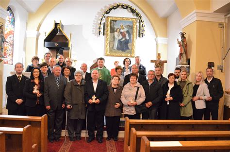 infografika vaj za razgibavanje med letom