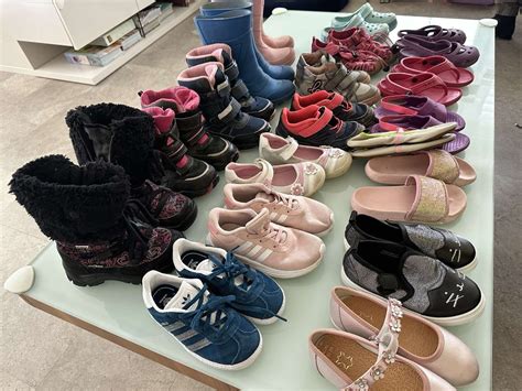 fotografija različnih vrst otroških nosilk