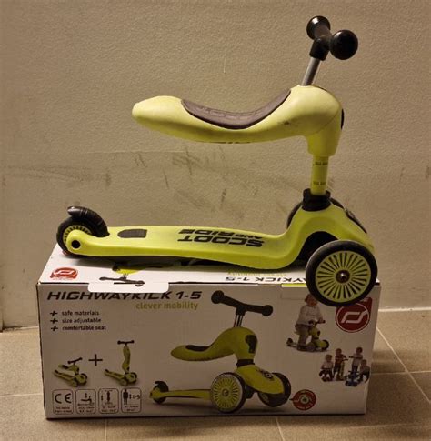 otroški poganjalček Husqvarna