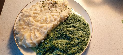 Sveža špinača, brokoli in krompir