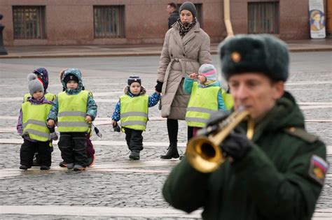 Ruski otroci se učijo
