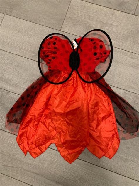 Več različnih preprostih pustnih mask za otroke