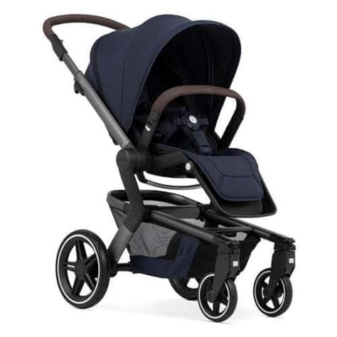 otroški voziček s športnim sedežem