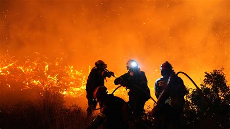 Ilustracija požara na Krasu