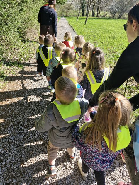 otroci na pustolovščini