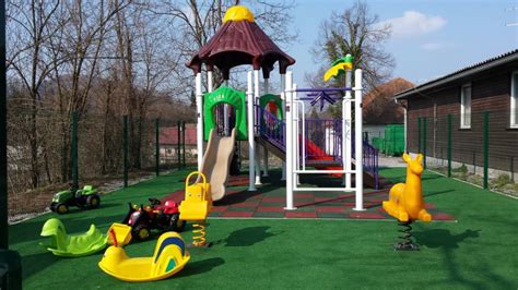 Igralni park za otroke v Mirni Peči