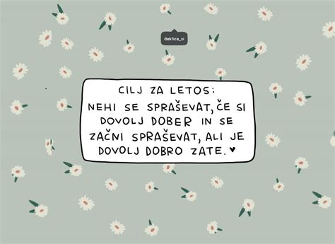Deklica si umiva spolovilo z vodo