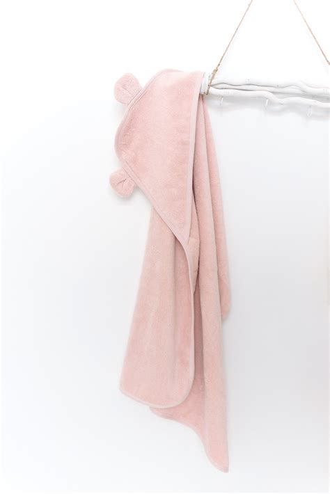 mehka brisačka z kapuco in ušesci