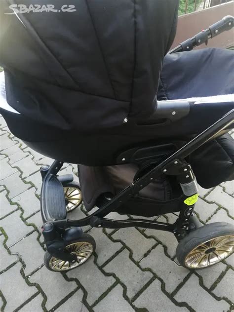 Notranjost košare otroškega vozička Adamex Bebetto
