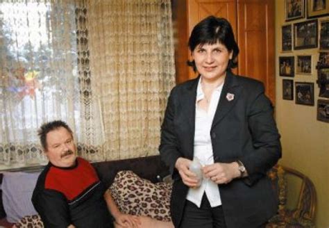 Mamica se pogovarja s patronažno sestro