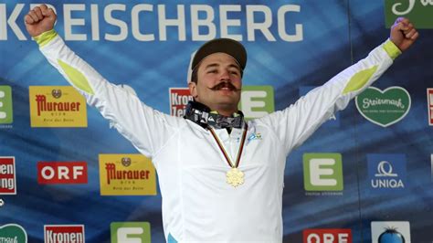 Filip Flisar s partnerko