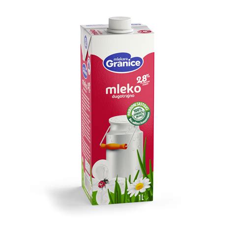 Ženska črpa mleko v stekleničko