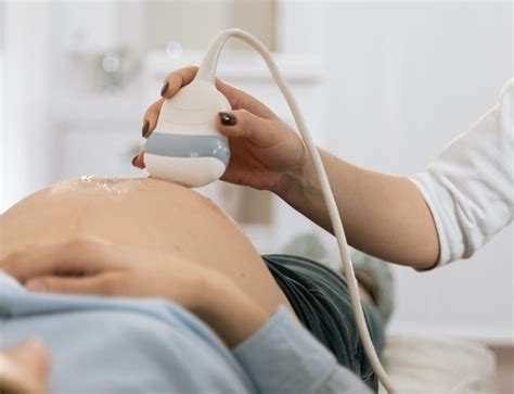 Ultrazvočni pregled nuhalne svetline
