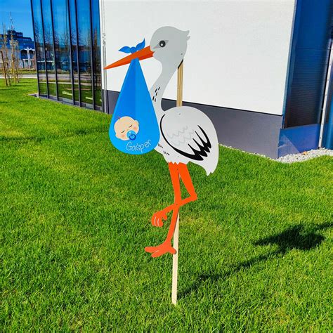 simbolika štorklje ob rojstvu otroka