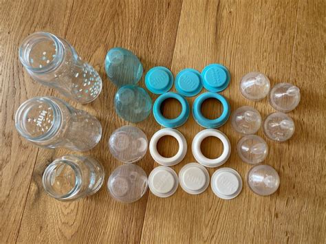 Primerjava različnih vrst cucljev za stekleničke