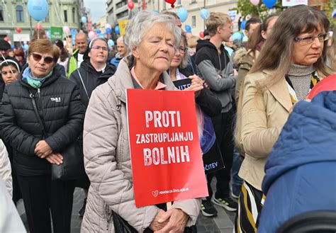 Fotografija protesta proti pravici do splava v Zagrebu