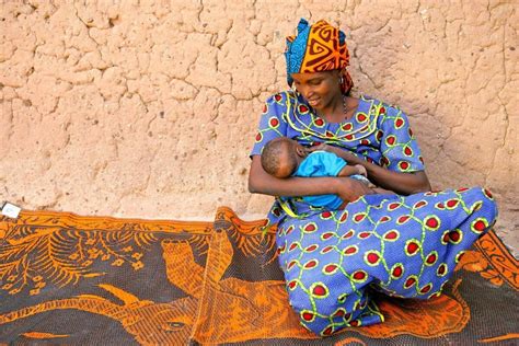 Dojenje v udobnem položaju